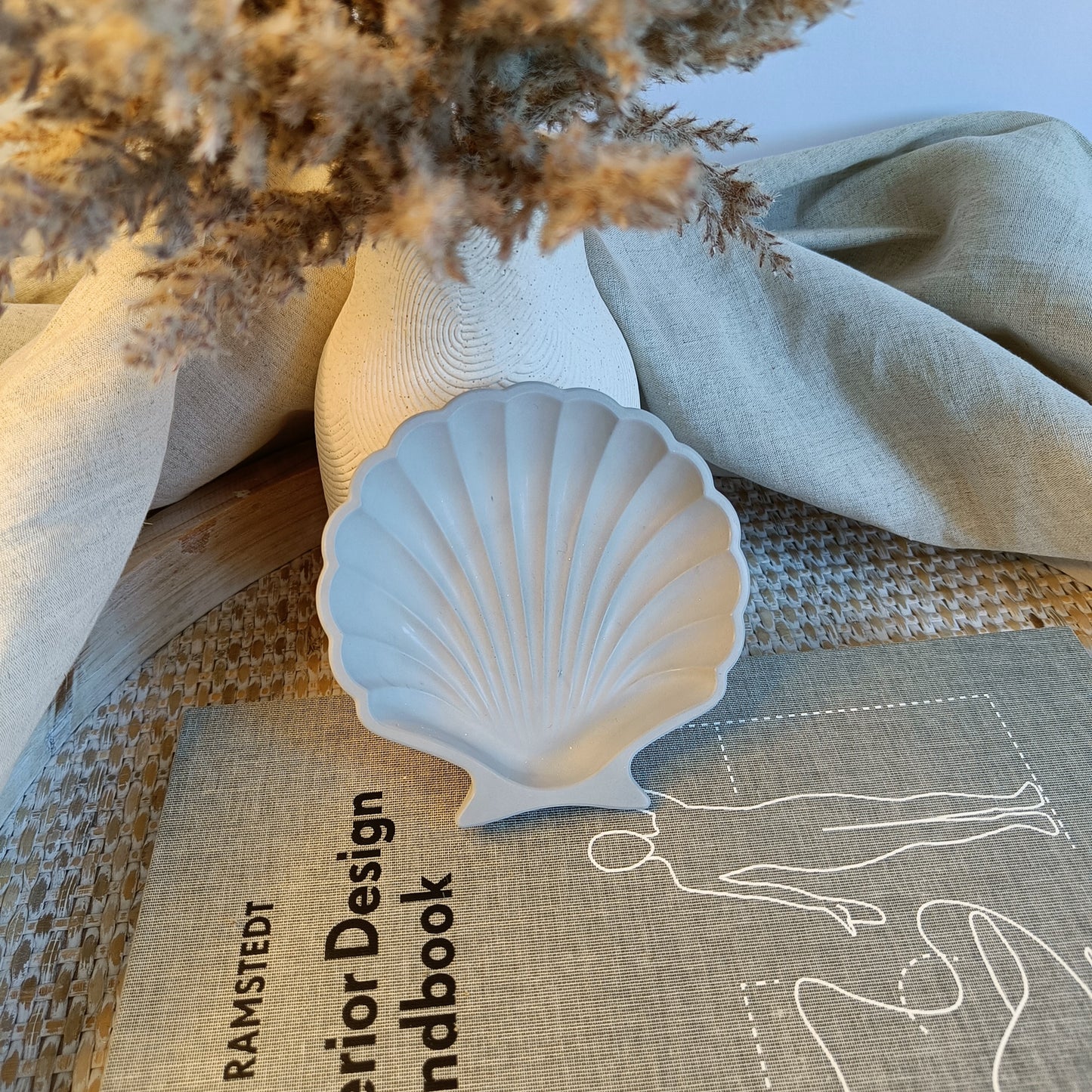 Seashell Tray Grey